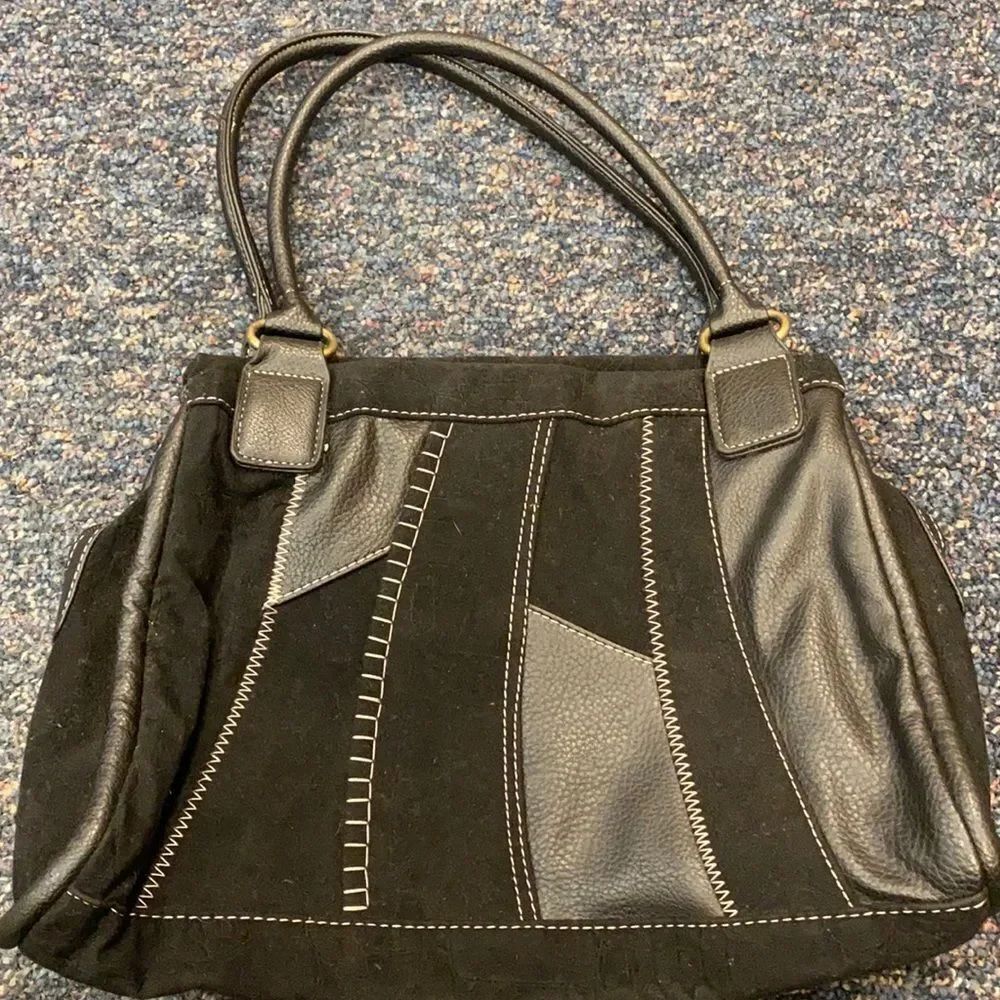 Alfred Dunner Faux Suede Purse